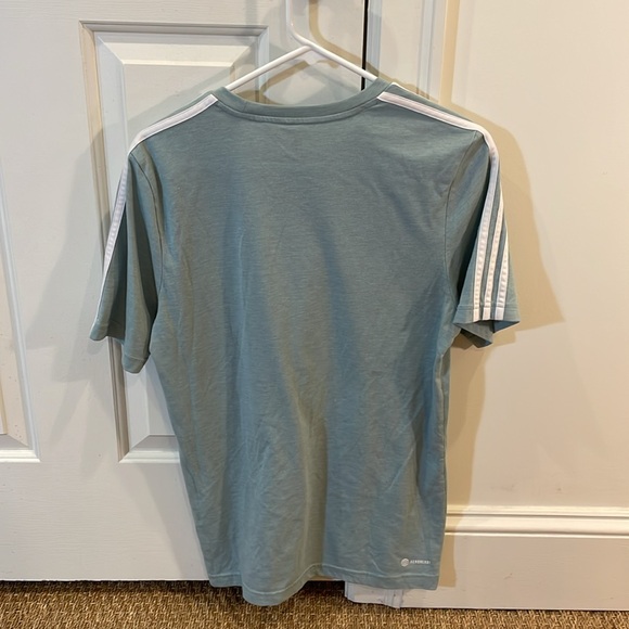 3x Adidas Aeroready Shirts Size Small - Picture 6 of 10
